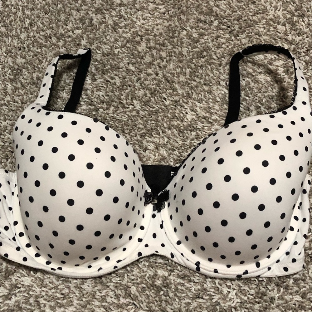 Victoria’s Secret bra